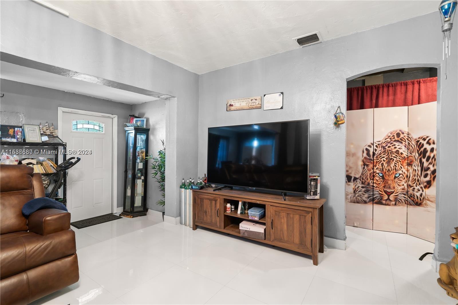 ACME GULFAIR - Residential