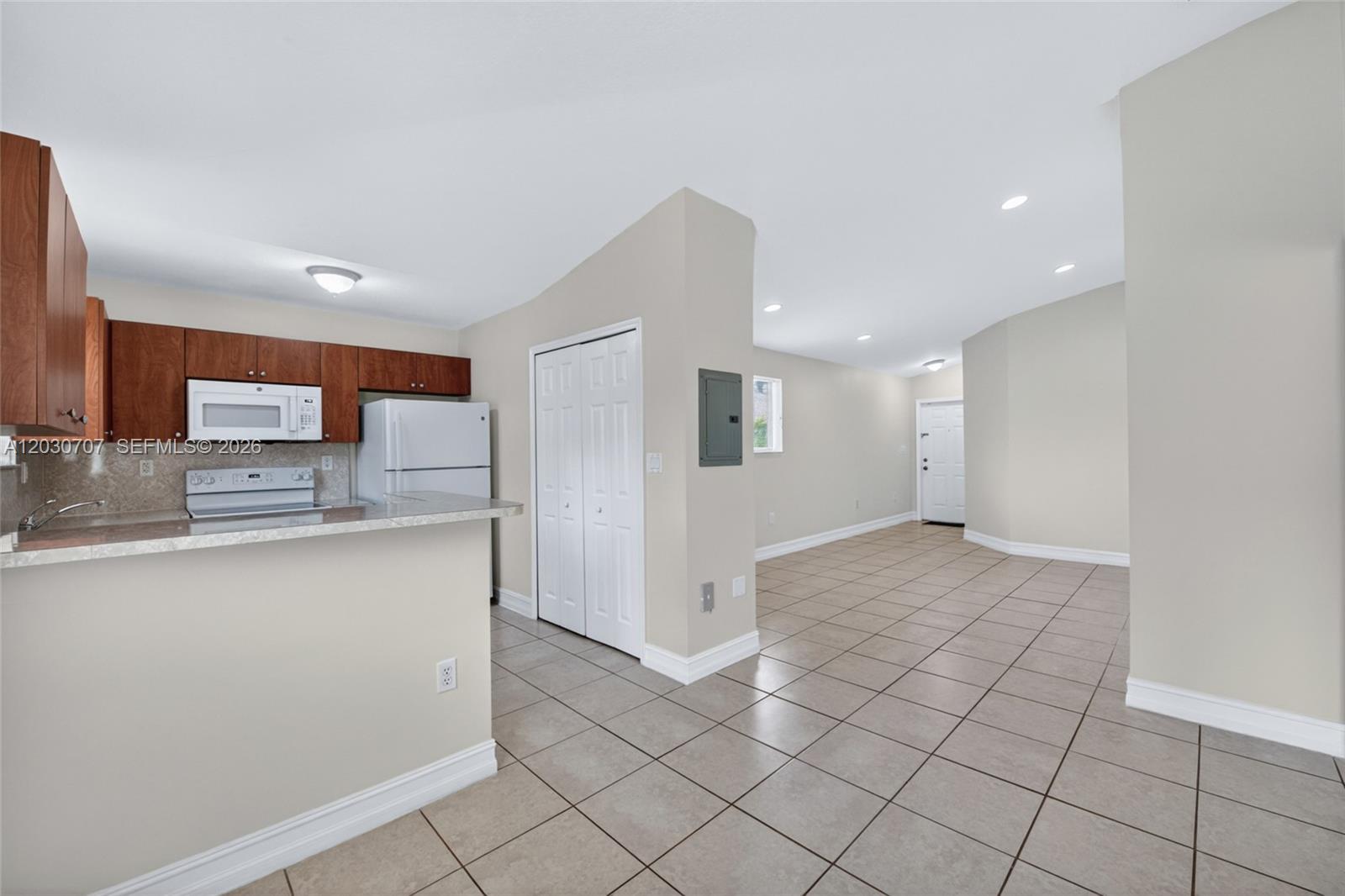 VENETIA GARDENS CONDO - Residential