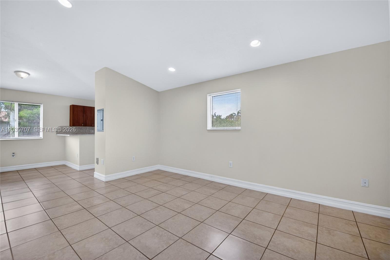 VENETIA GARDENS CONDO - Residential