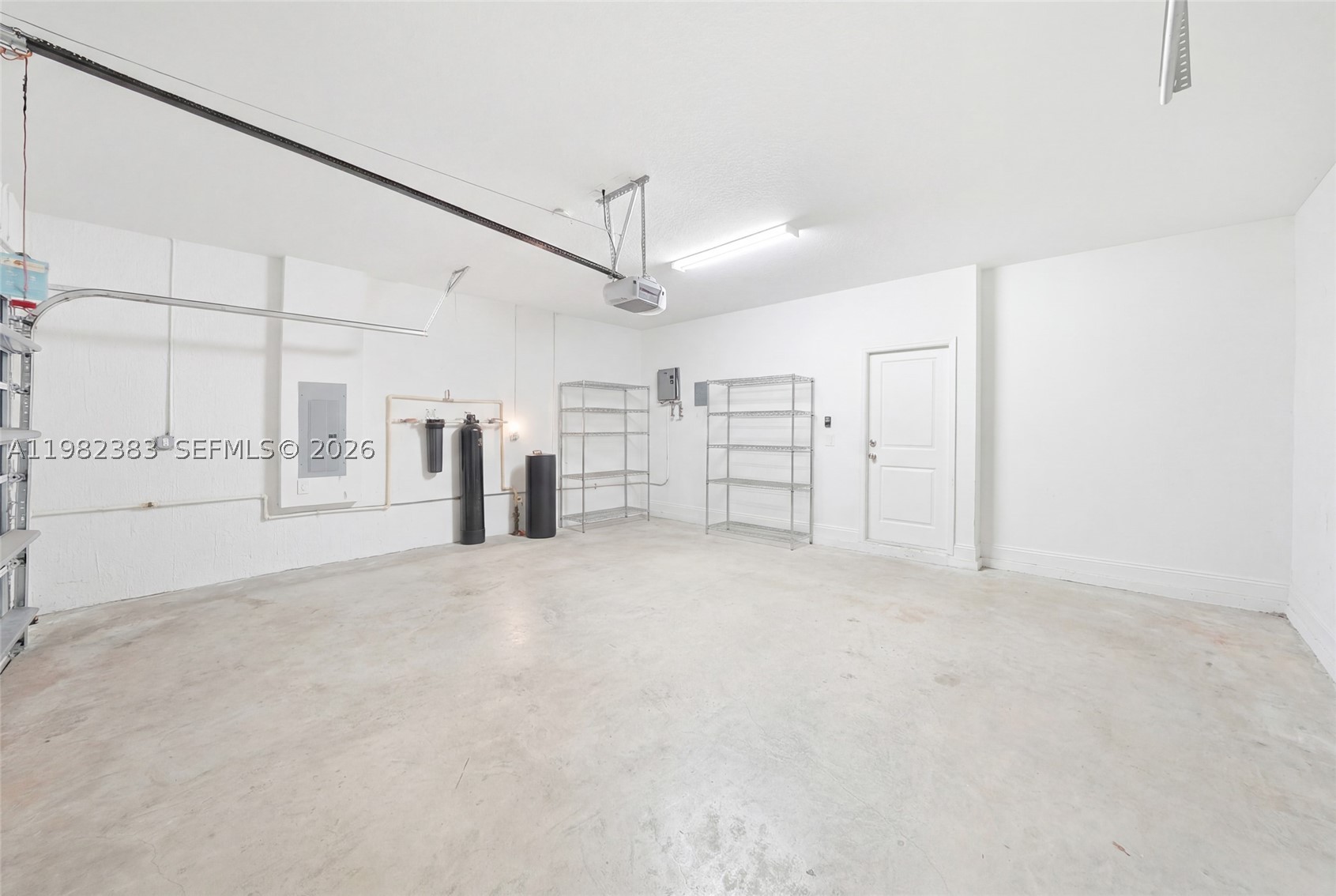 KENDALL ASSEMBLAGE SOUTH - Residential