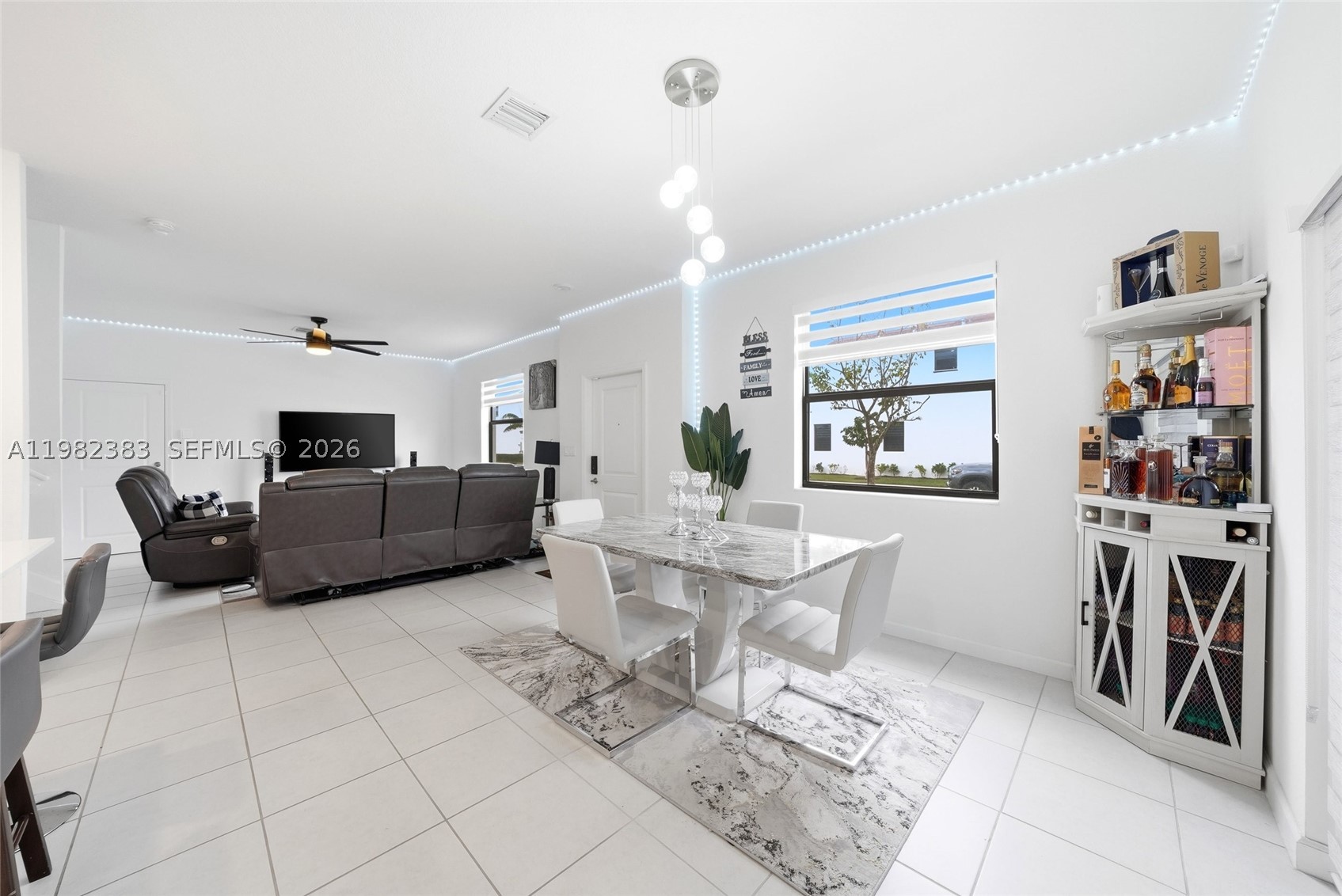 KENDALL ASSEMBLAGE SOUTH - Residential