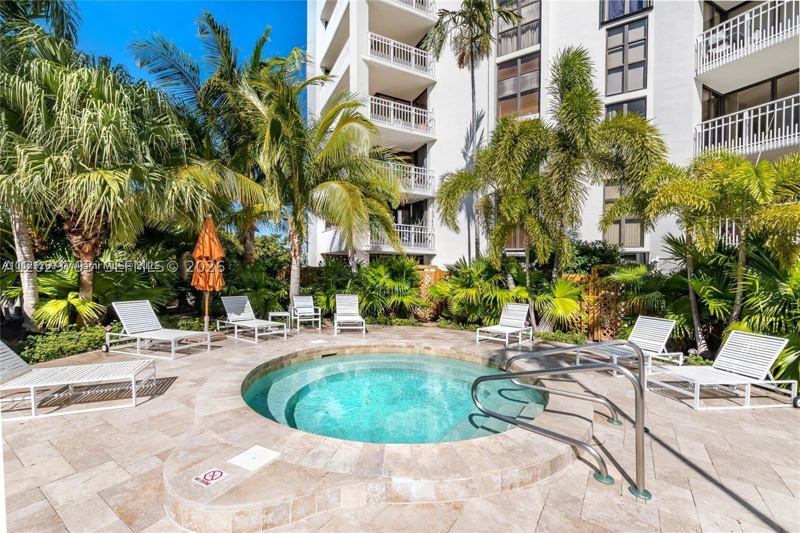 TOWERS OF QUAYSIDE CONDO - Residential Lease
