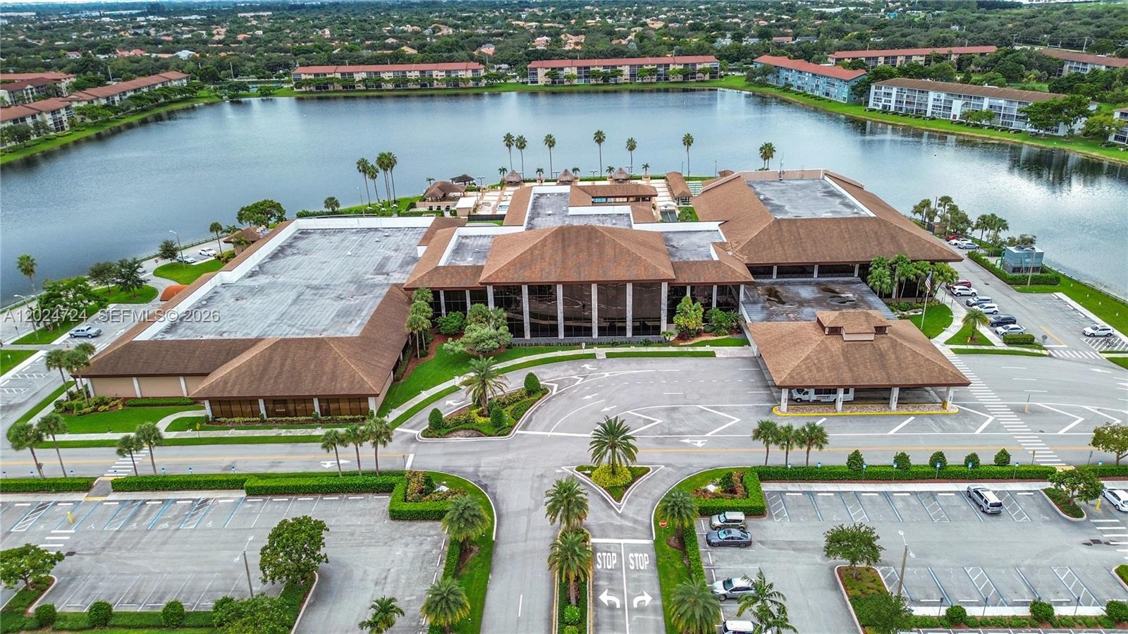 KINGSLEY AT CENTURY VILLA - Residential Lease