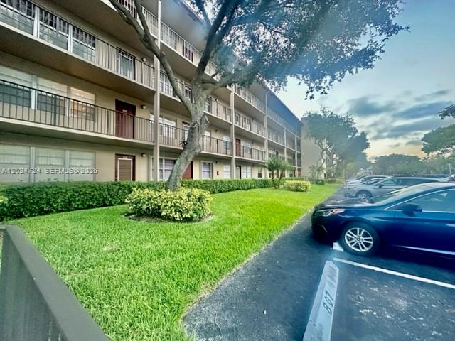 KINGSLEY AT CENTURY VILLA - Residential Lease