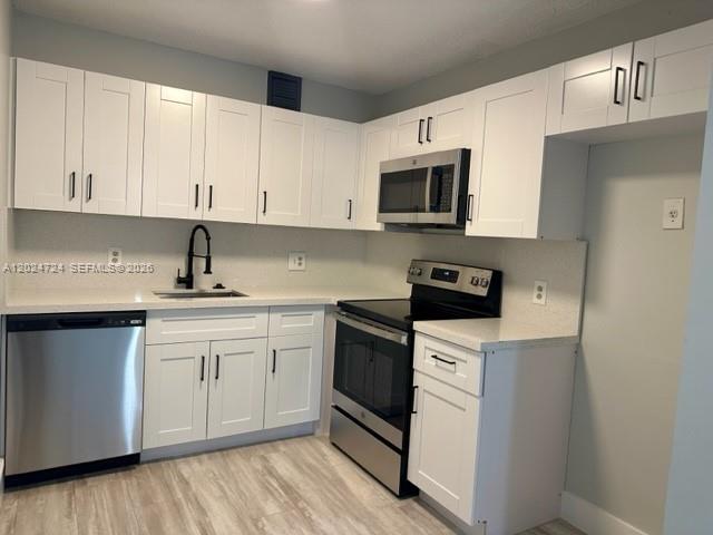 KINGSLEY AT CENTURY VILLA - Residential Lease