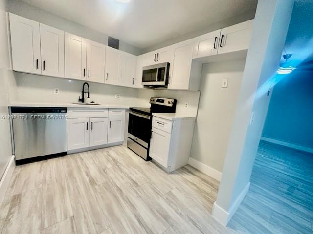 KINGSLEY AT CENTURY VILLA - Residential Lease