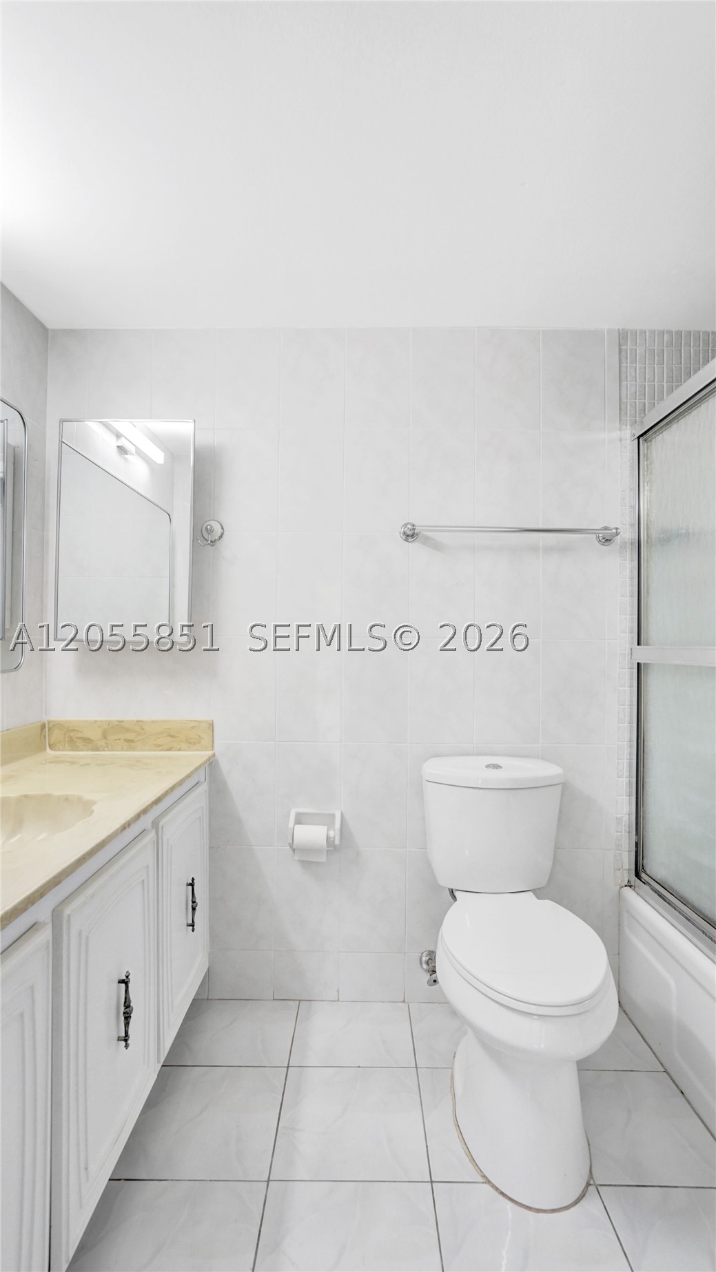 DESOTO PARK CONDO - Residential Lease