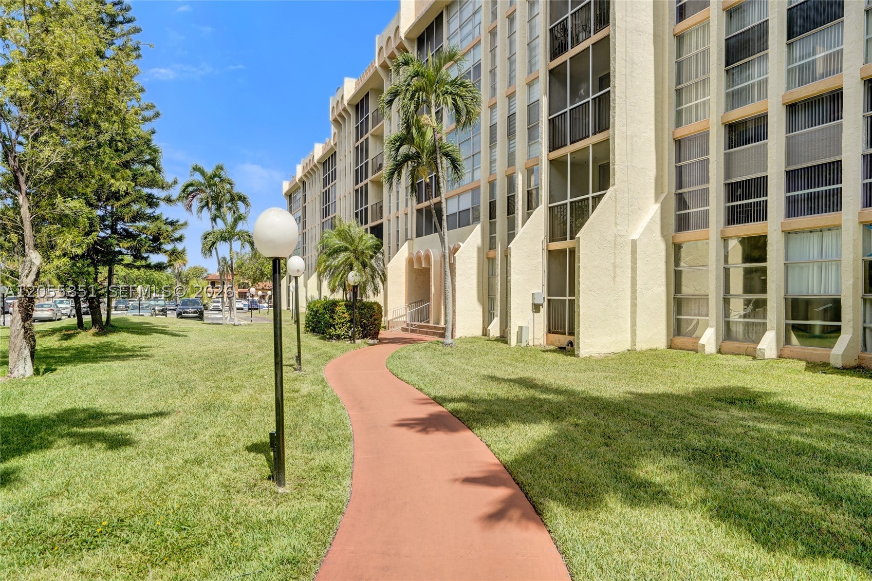 DESOTO PARK CONDO - Residential Lease