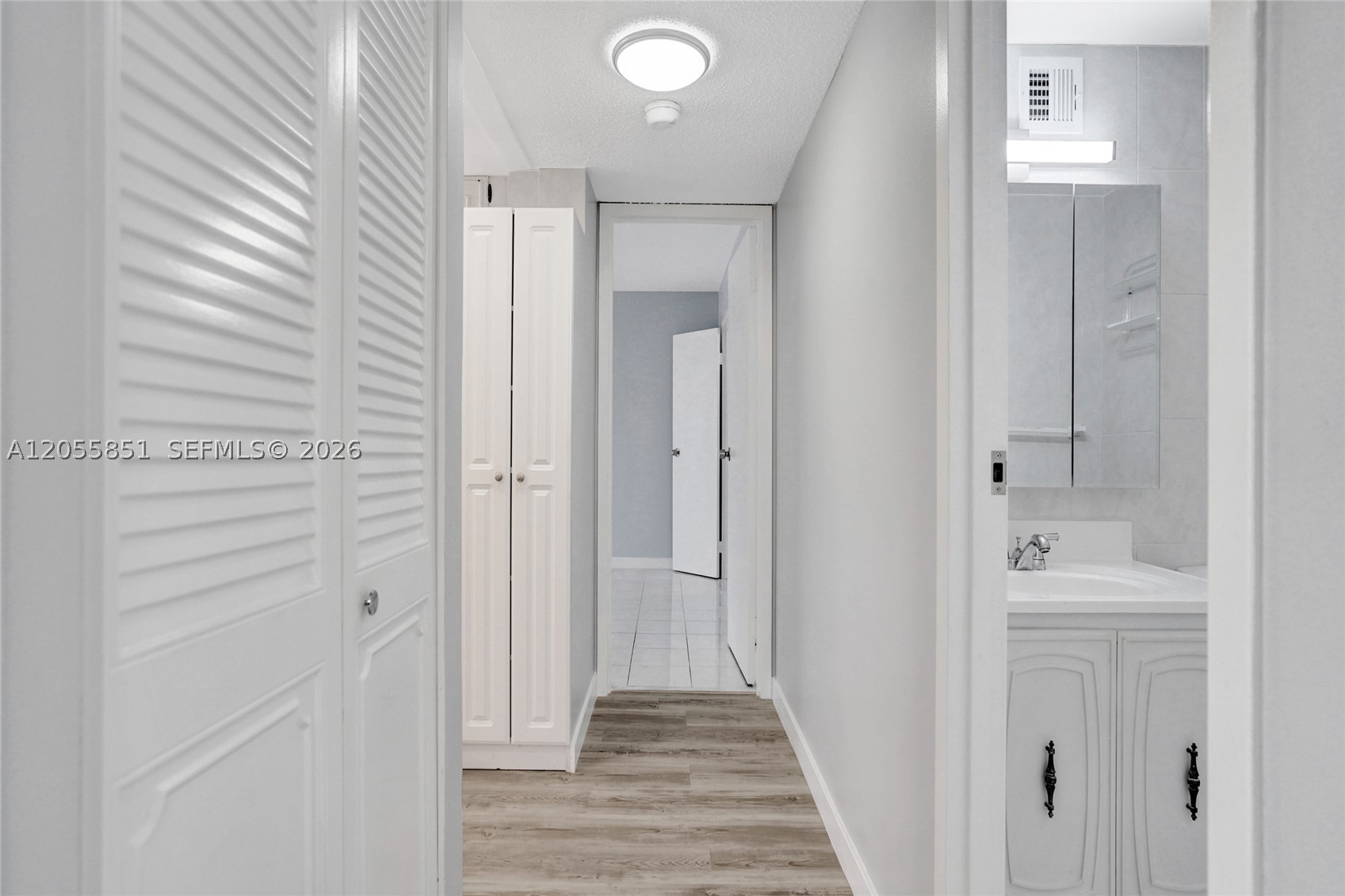 DESOTO PARK CONDO - Residential Lease