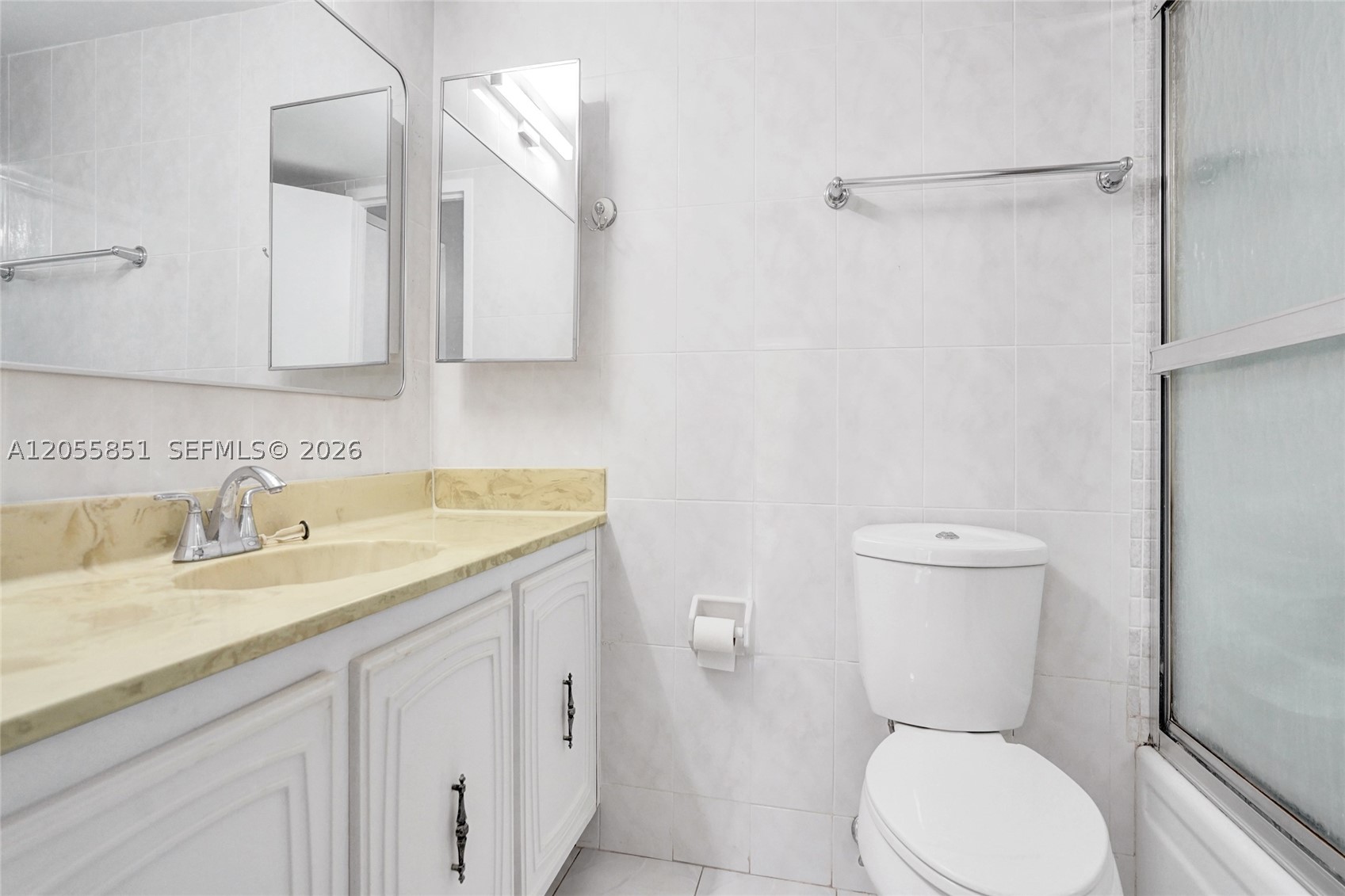 DESOTO PARK CONDO - Residential Lease
