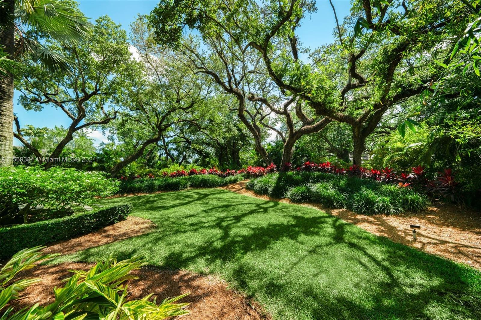 OAK HAMMOCK ESTATES - Residential