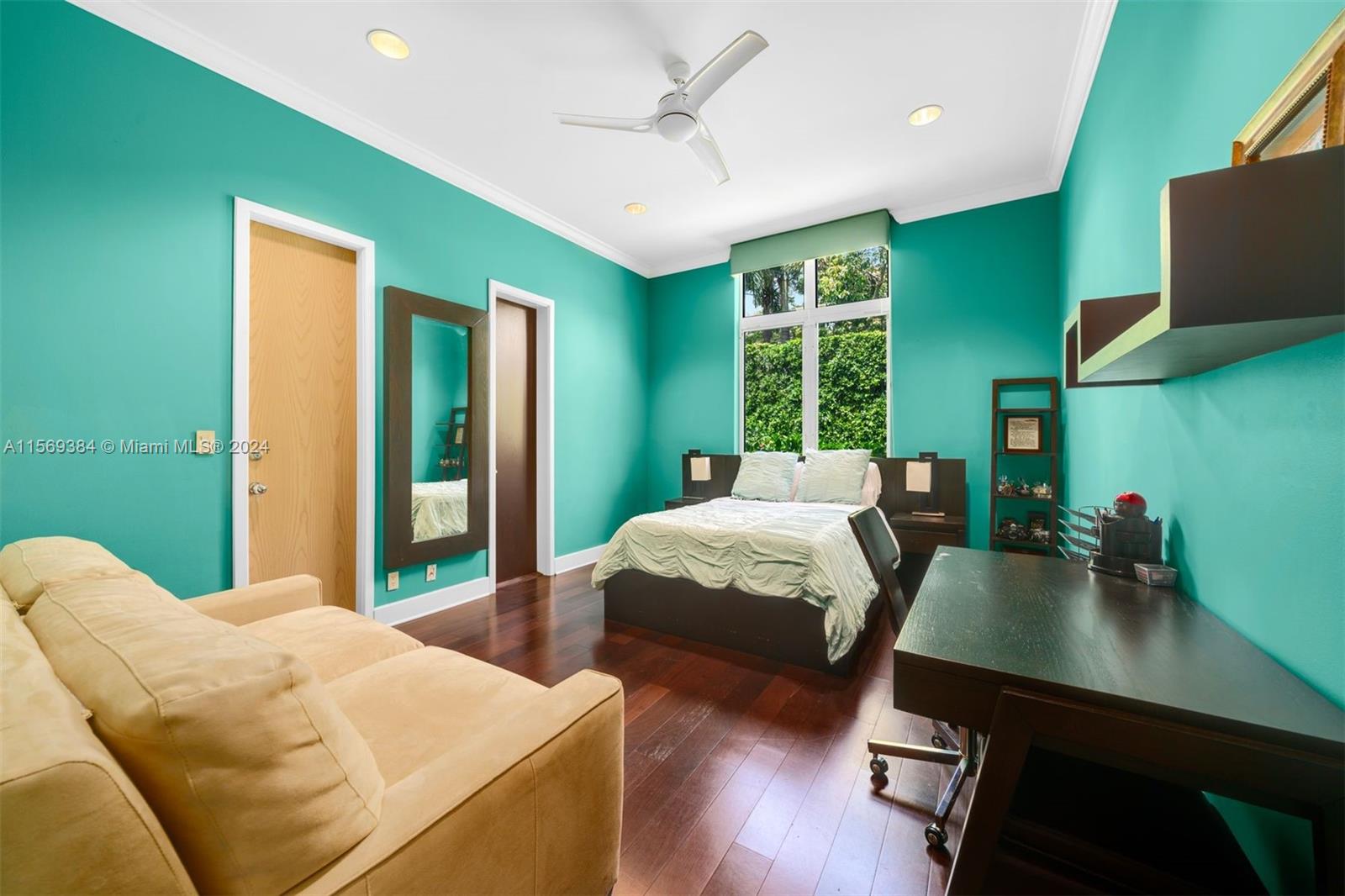 OAK HAMMOCK ESTATES - Residential