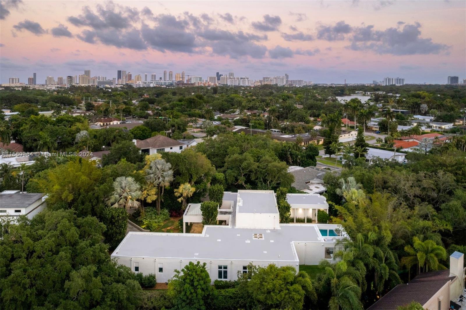 OAK HAMMOCK ESTATES - Residential