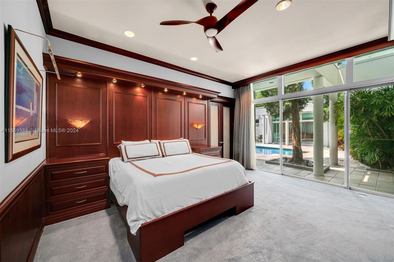 OAK HAMMOCK ESTATES - Residential