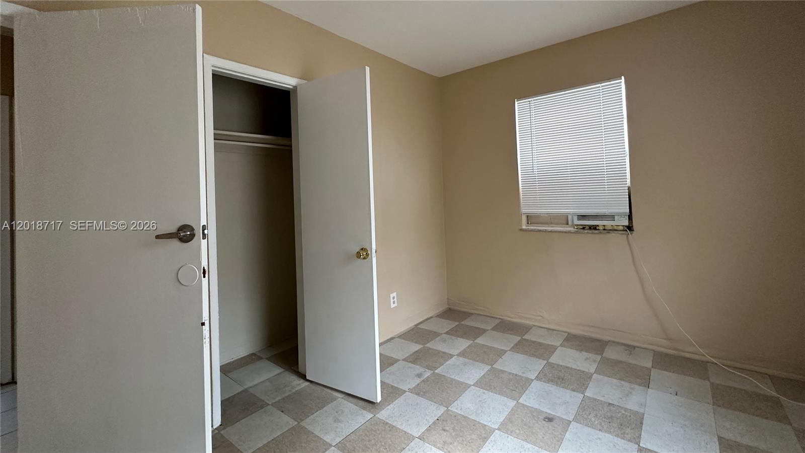 LAUDERDALE MANORS AMD PLA - Residential Lease