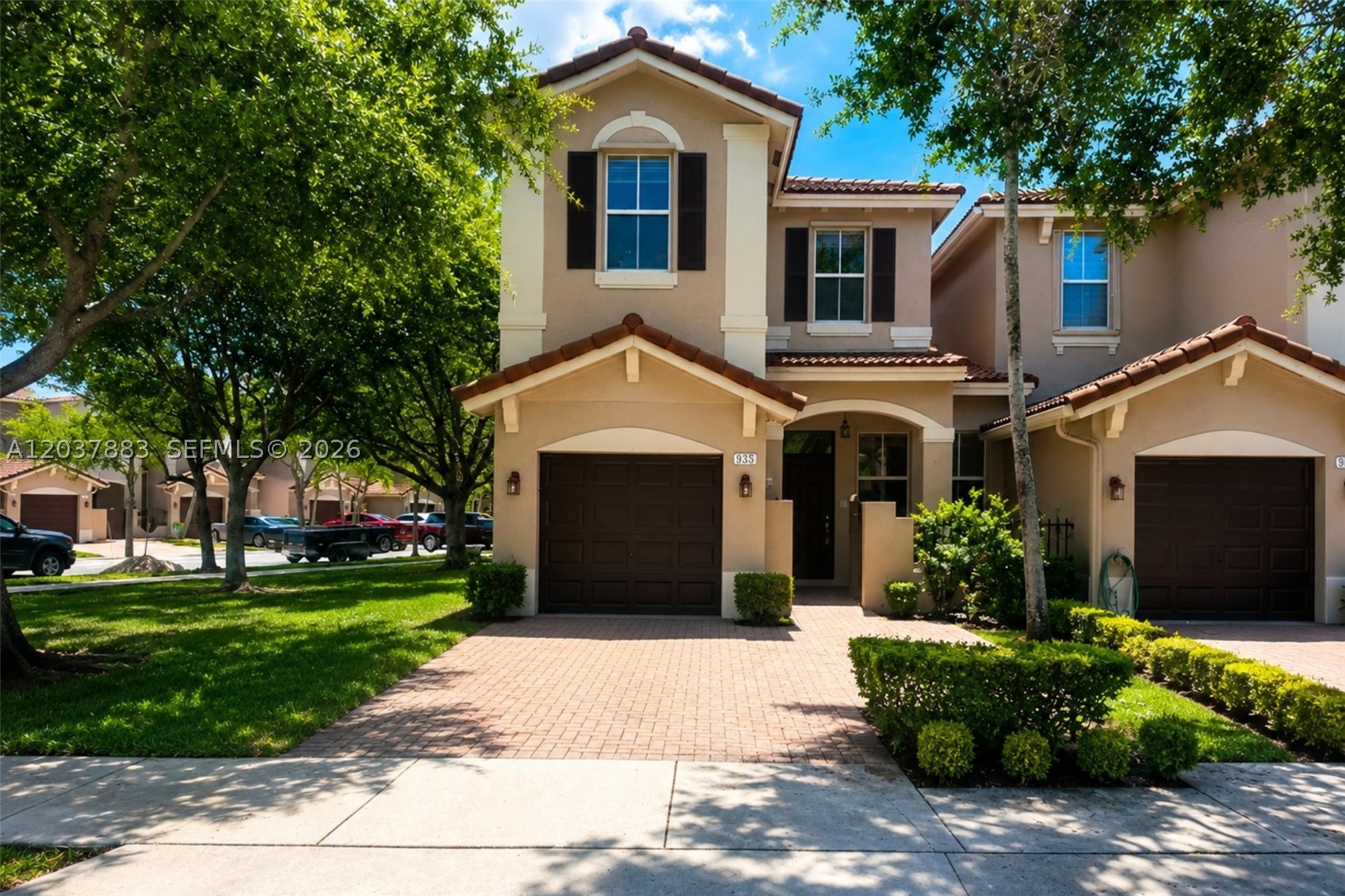This well-kept two-story townhome offers a comfortable and practical layout in a great location. It features 3 bedrooms and 2.5 bathrooms, with all bedrooms and full baths upstairs and a convenient half bath on the main level. The primary suite includes a spacious walk-in closet, and a separate den adds extra flexibility and privacy. The home has an updated kitchen with stainless steel appliances and modern finishes, plus a laundry area. . Outside, enjoy a private backyard great for relaxing or entertaining. Residents also enjoy access to a community pool and a convenient location near schools, shopping, dining, major roads, and local attractions.