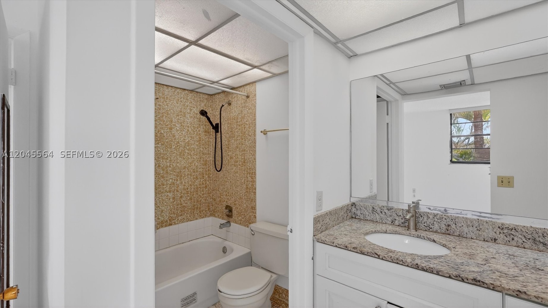 Gardens of Kerndall 5 - Residential Lease