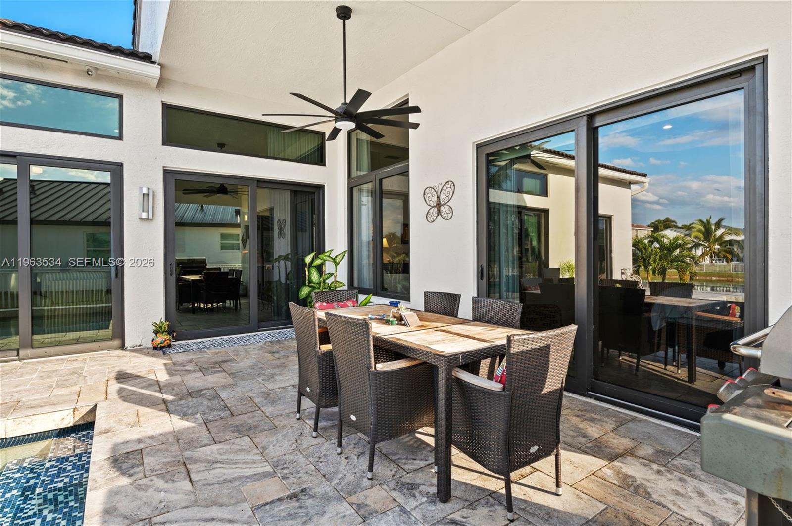 SUNSET LAKES PLAT THREE - Residential