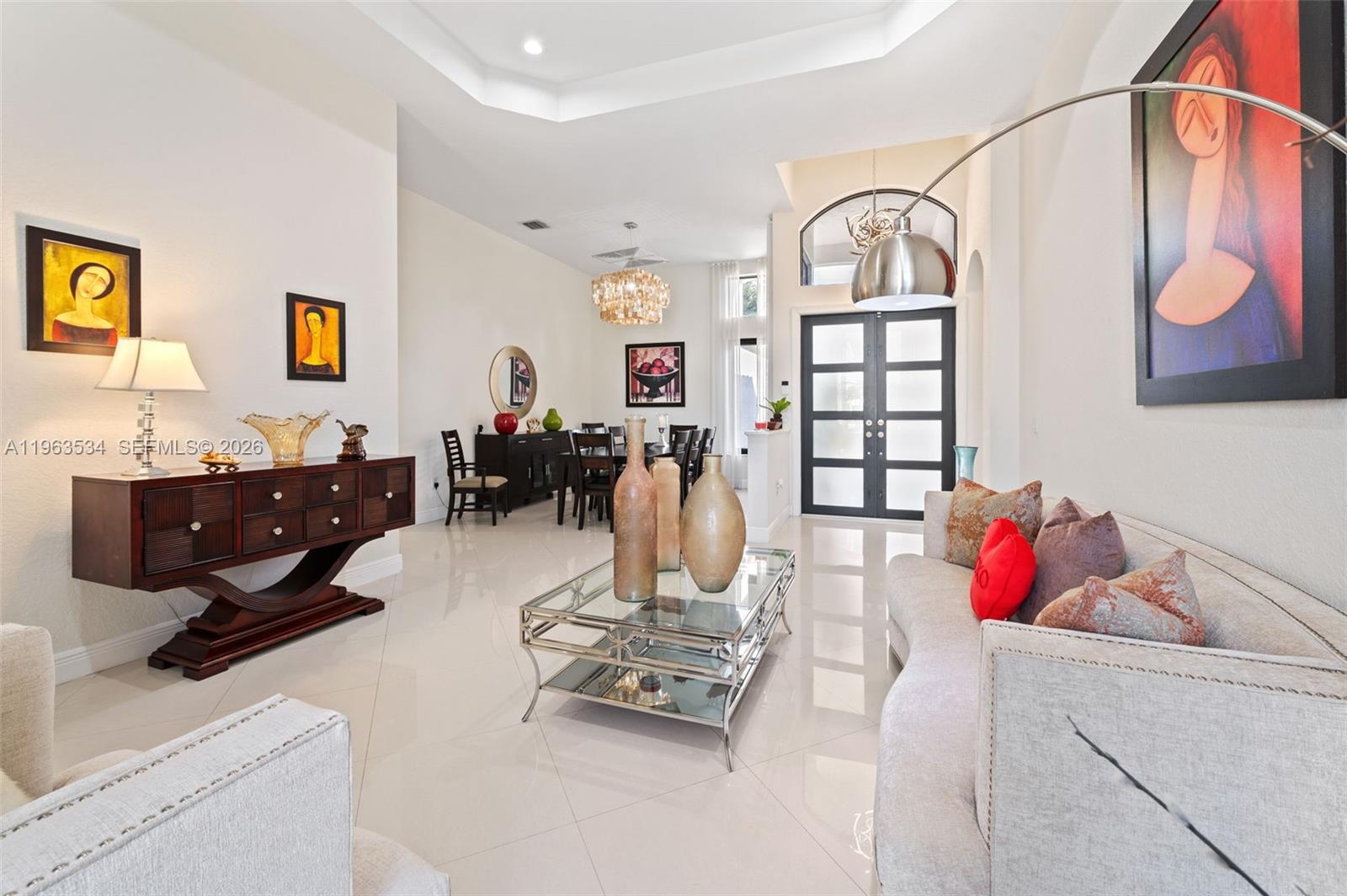 SUNSET LAKES PLAT THREE - Residential