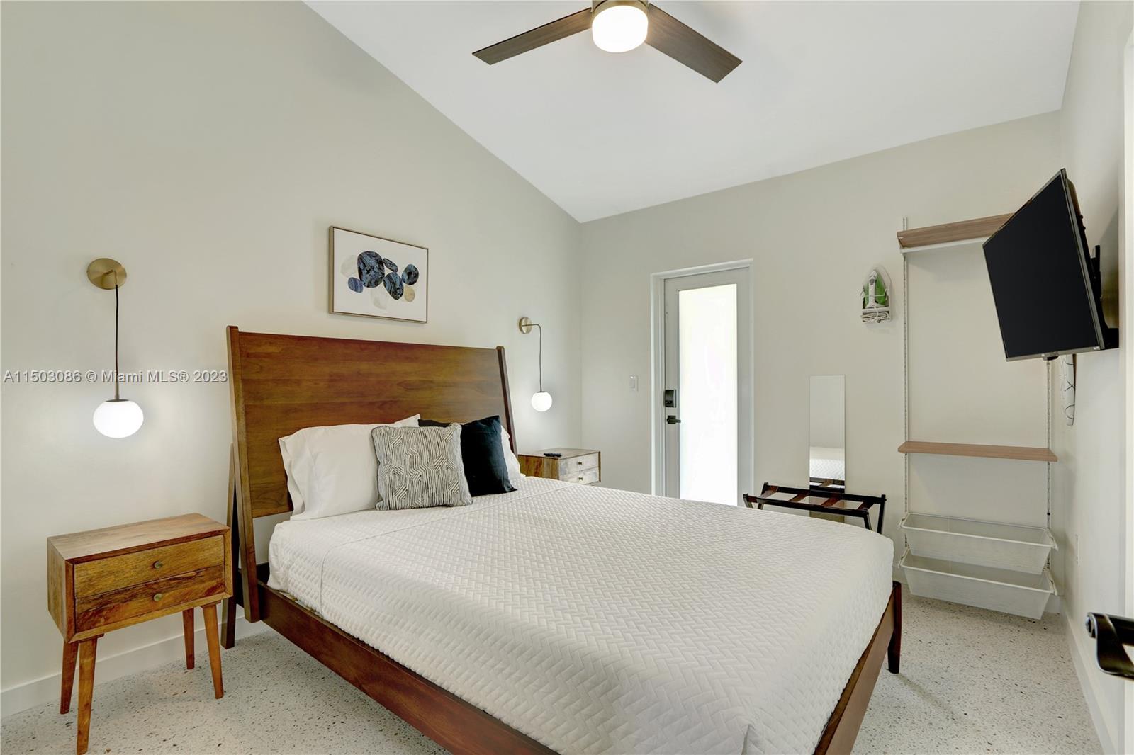 HIGHLAND PARK DELRAY - Residential Lease