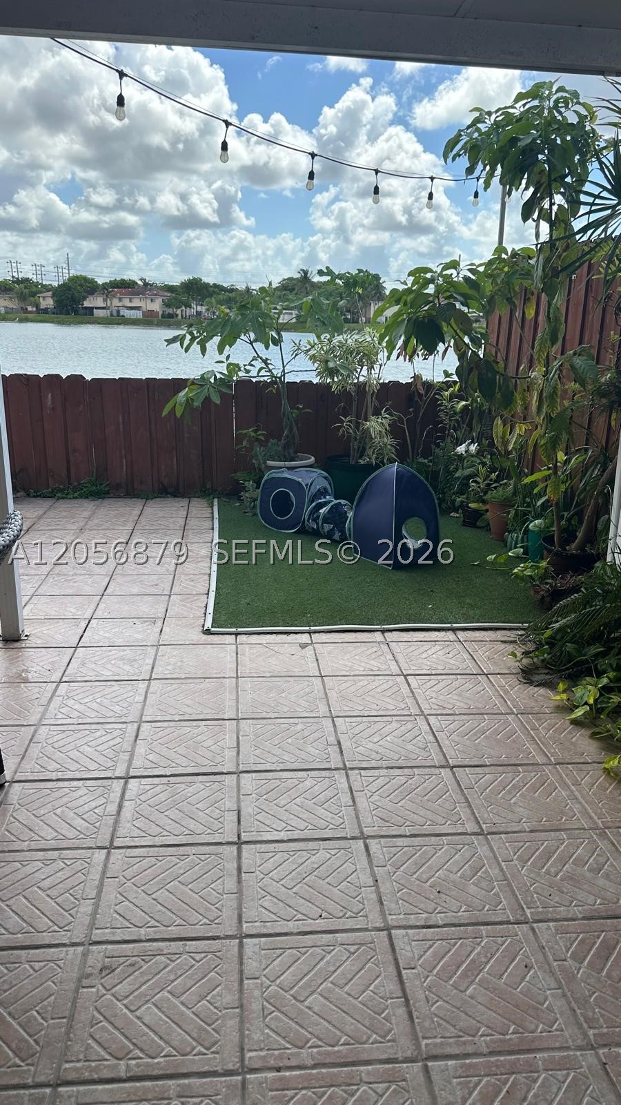 WEITZER SERENA LAKES TOWN - Residential