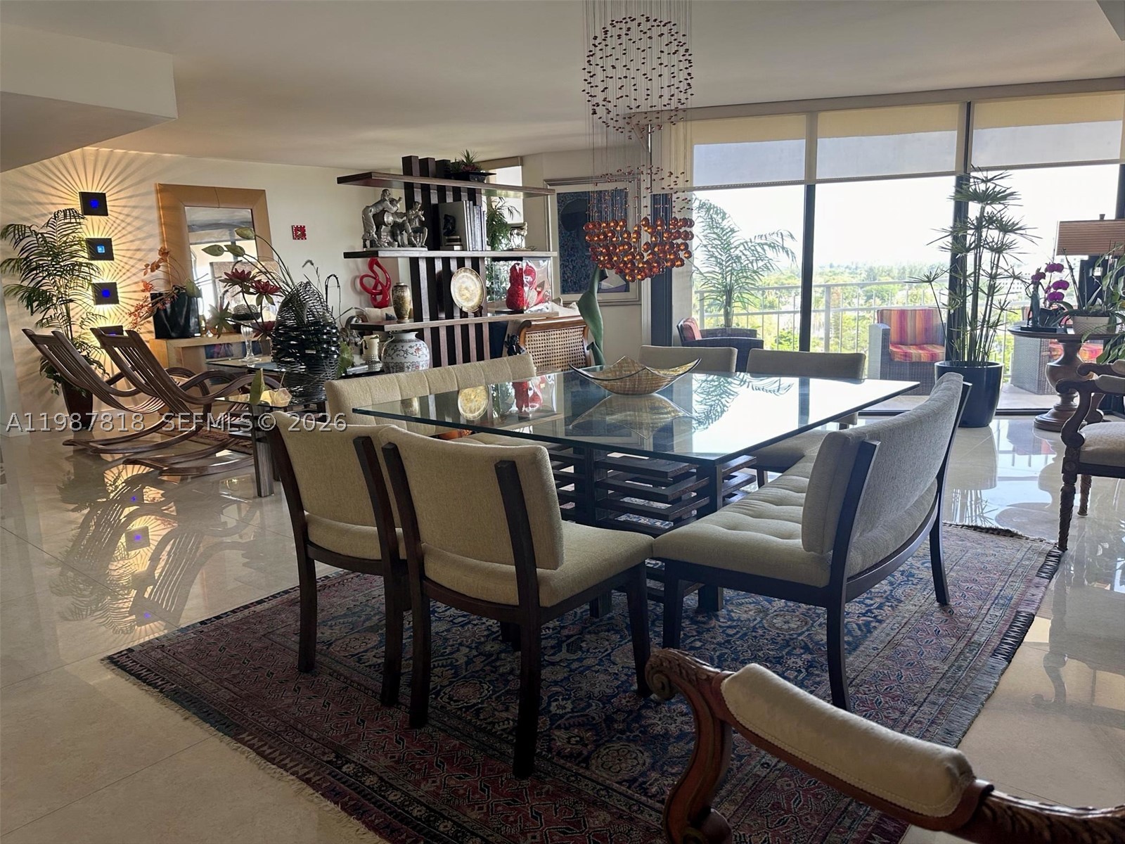 TOWERS OF QUAYSIDE CONDO - Residential