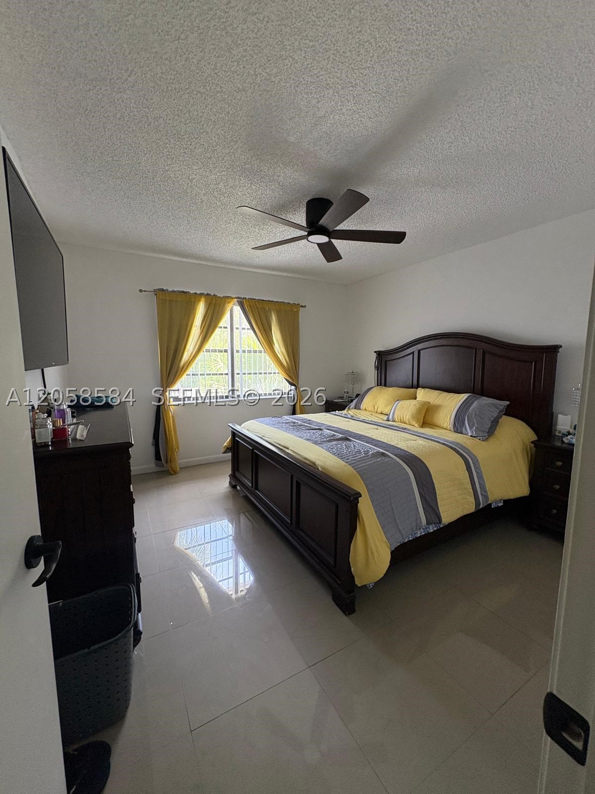 SUNRISE POINT CONDO BLDG - Residential