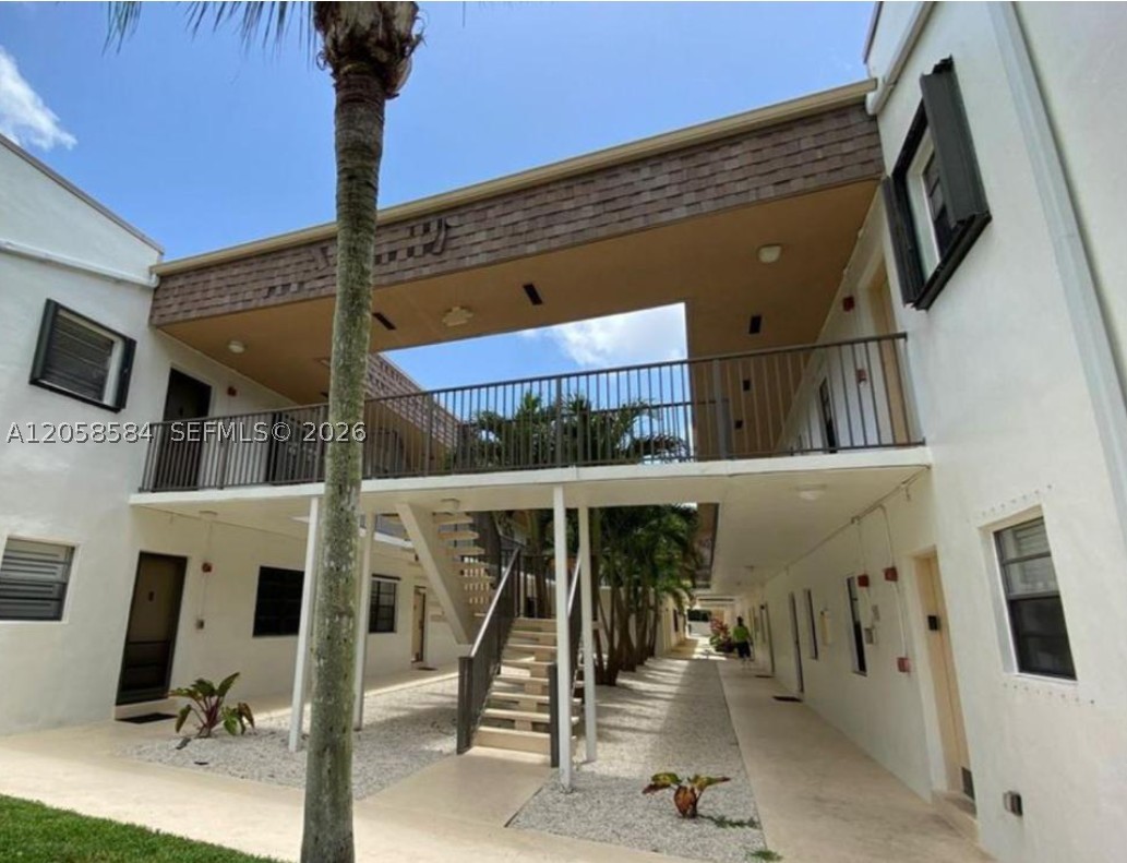 SUNRISE POINT CONDO BLDG - Residential