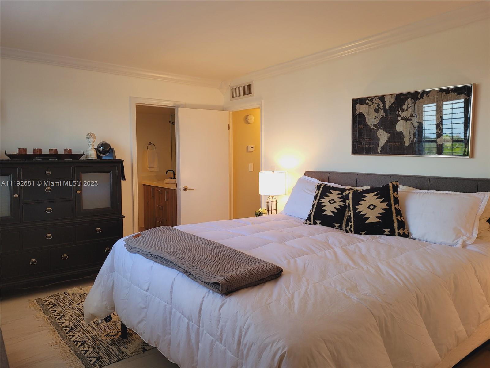OLD PORT COVE - Residential