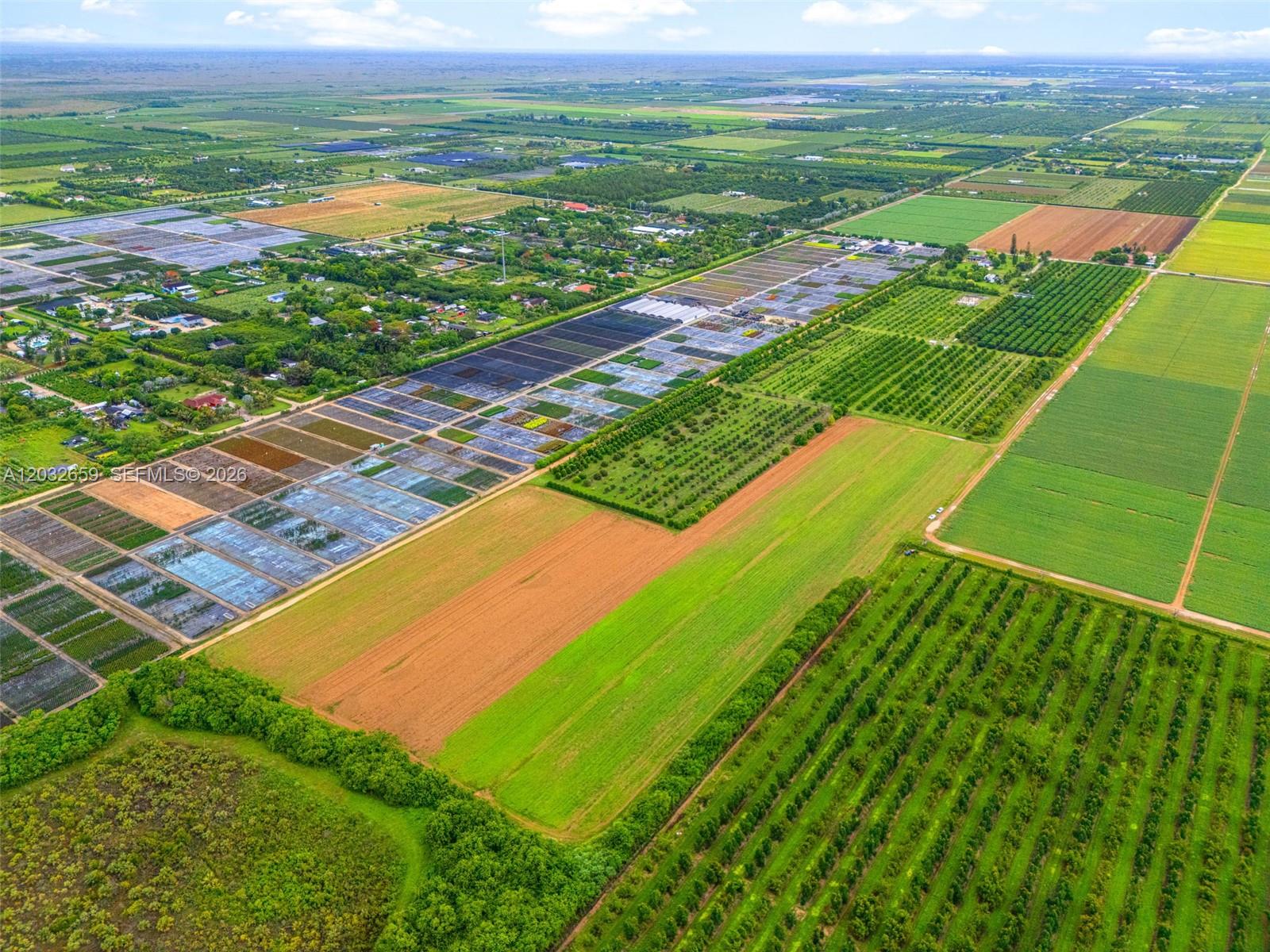 ORANGEDALE PARK - Land