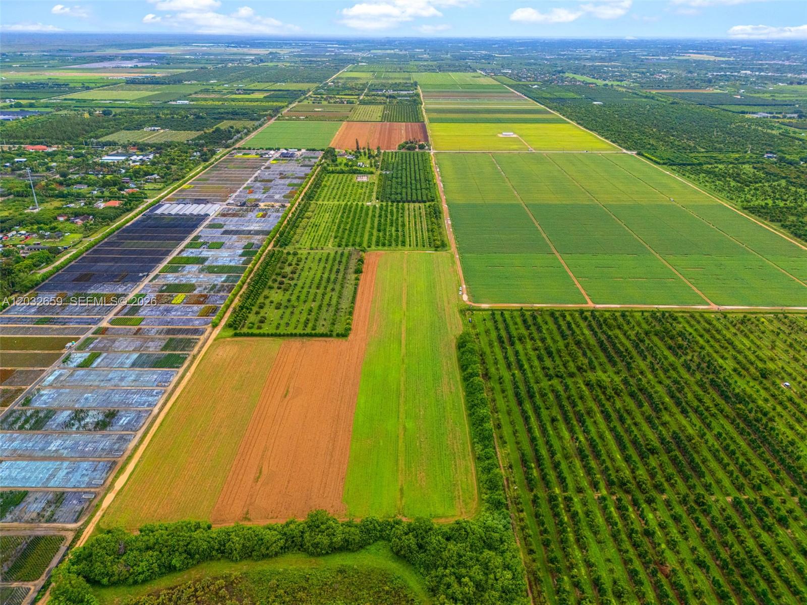 ORANGEDALE PARK - Land