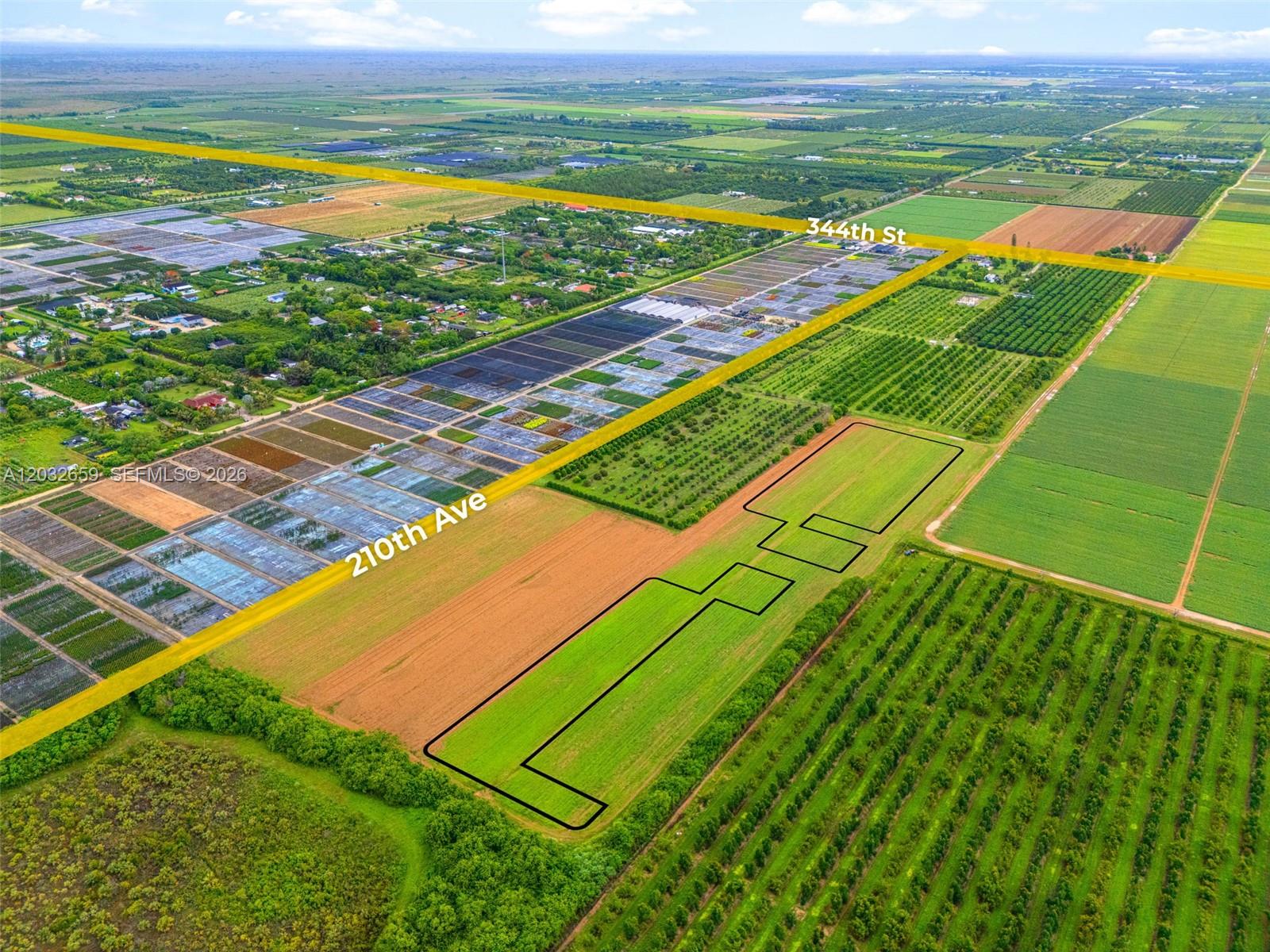 ORANGEDALE PARK - Land