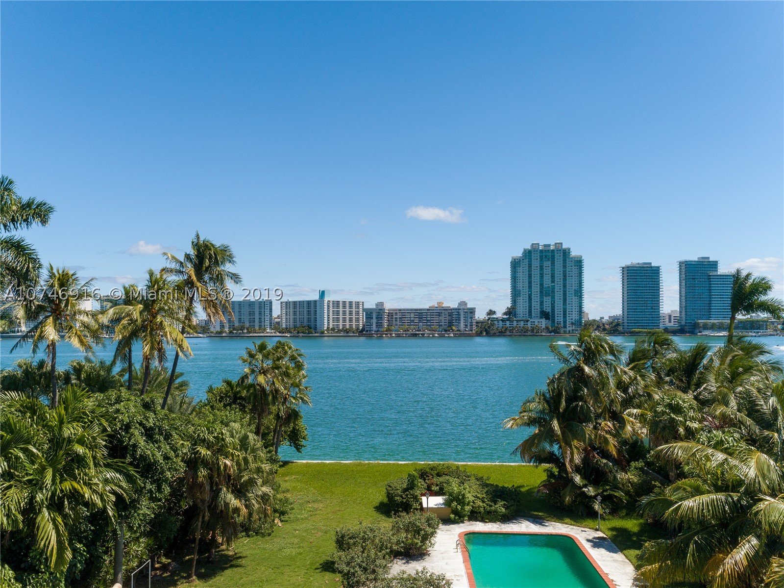 Great value on this large 40,000 sf lot with 100’ of water frontage. Star island is amongst Miami Beach’s most prestigious gated Islands, with record breaking sales, and exclusivity; yet perfectly situated in the heart of South Beach. Easy ocean access, minutes from Brickell and Downtown.Large land, great views, and great location.