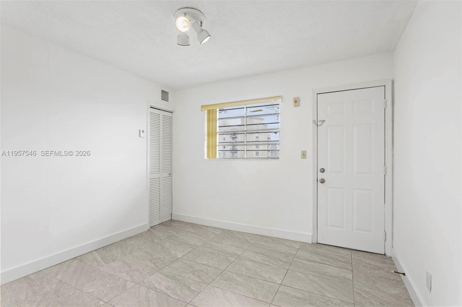GARDEN VILLAS CONDO - Residential