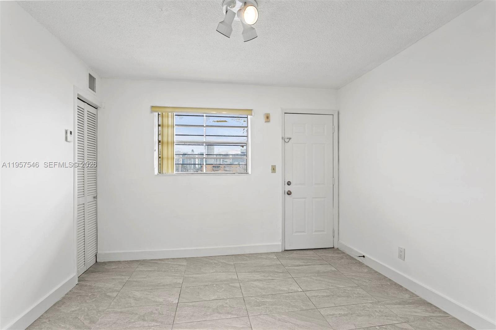 GARDEN VILLAS CONDO - Residential