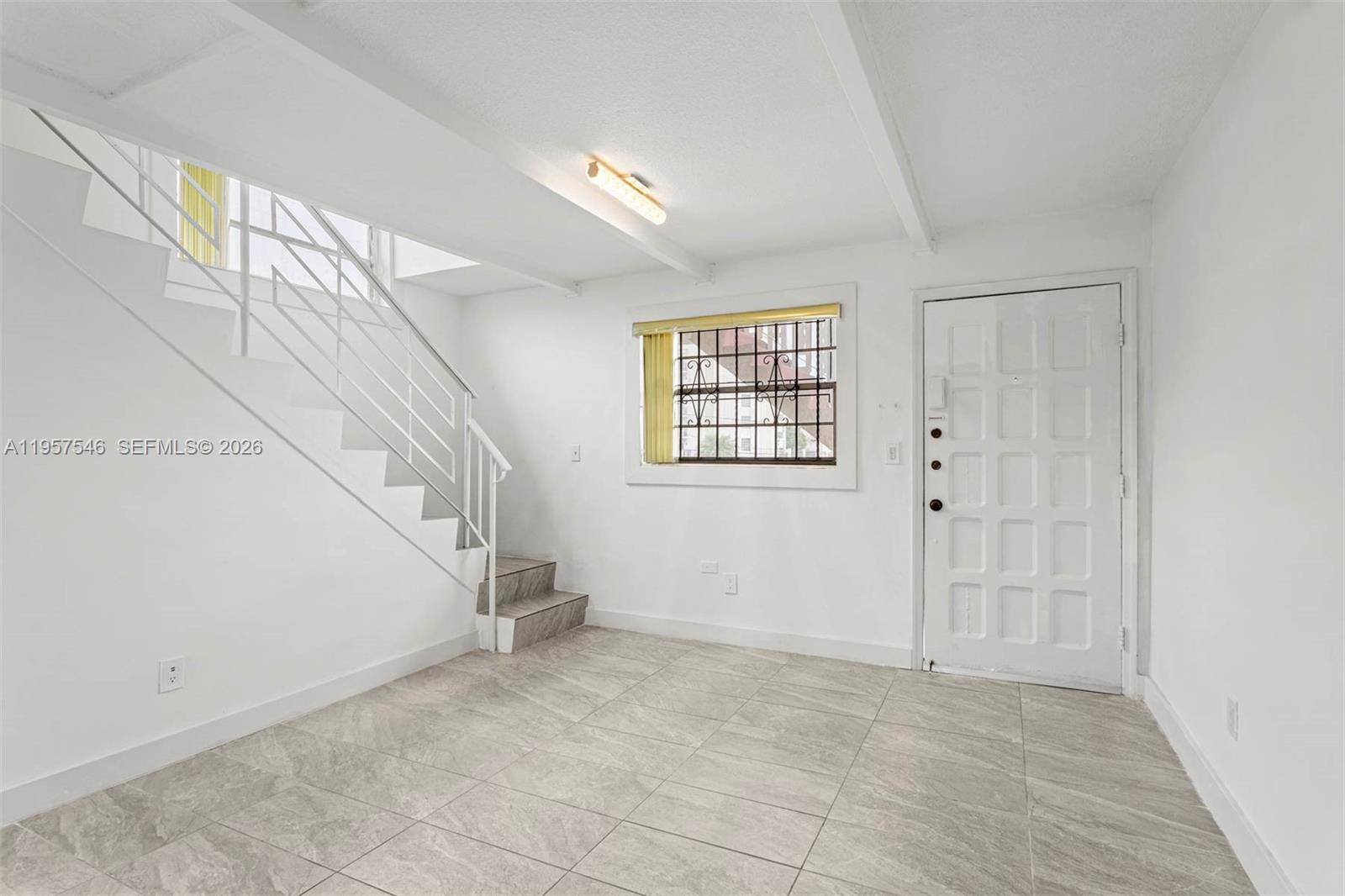 GARDEN VILLAS CONDO - Residential