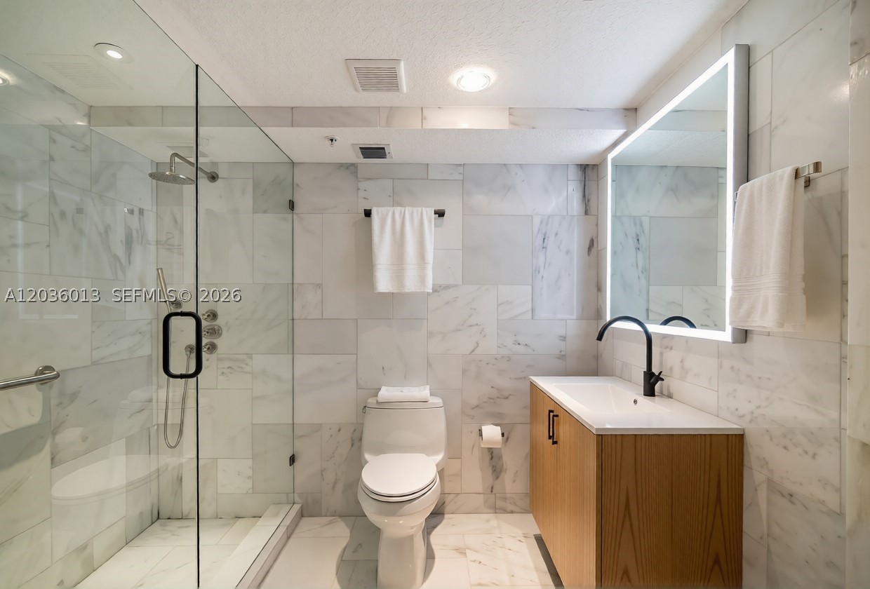 CRYSTAL TOWER INC CONDO - Residential Lease