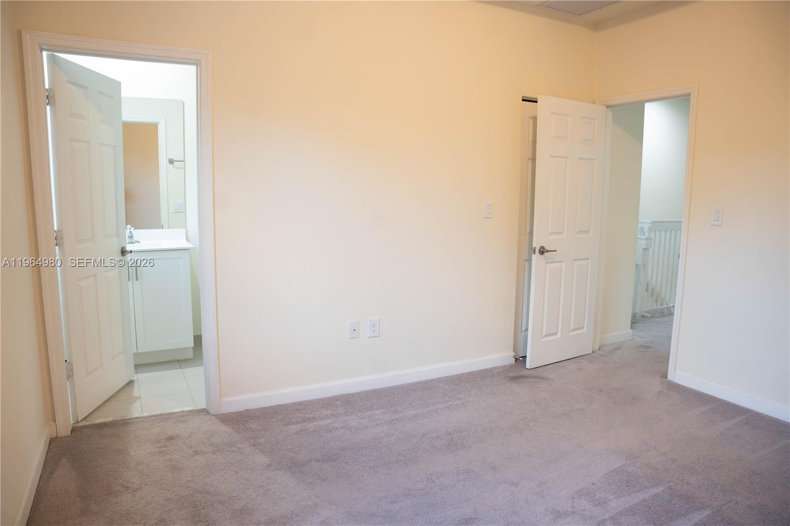 AQUABELLA NORTH REPLAT - Residential Lease