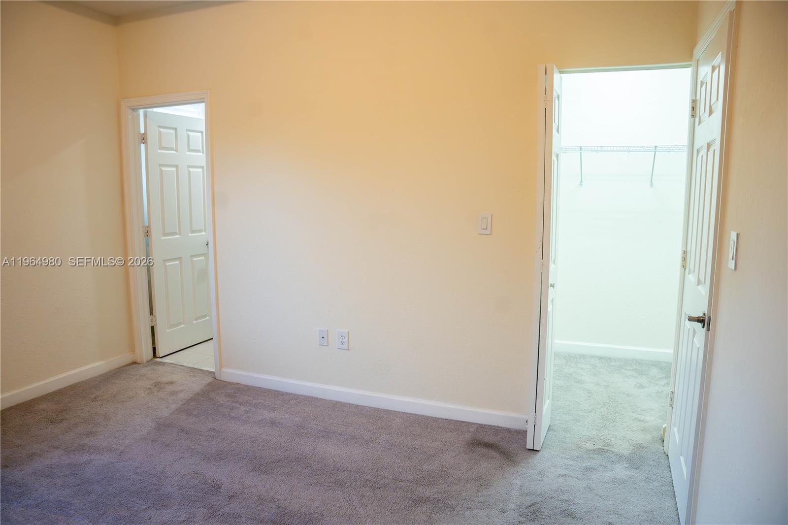 AQUABELLA NORTH REPLAT - Residential Lease