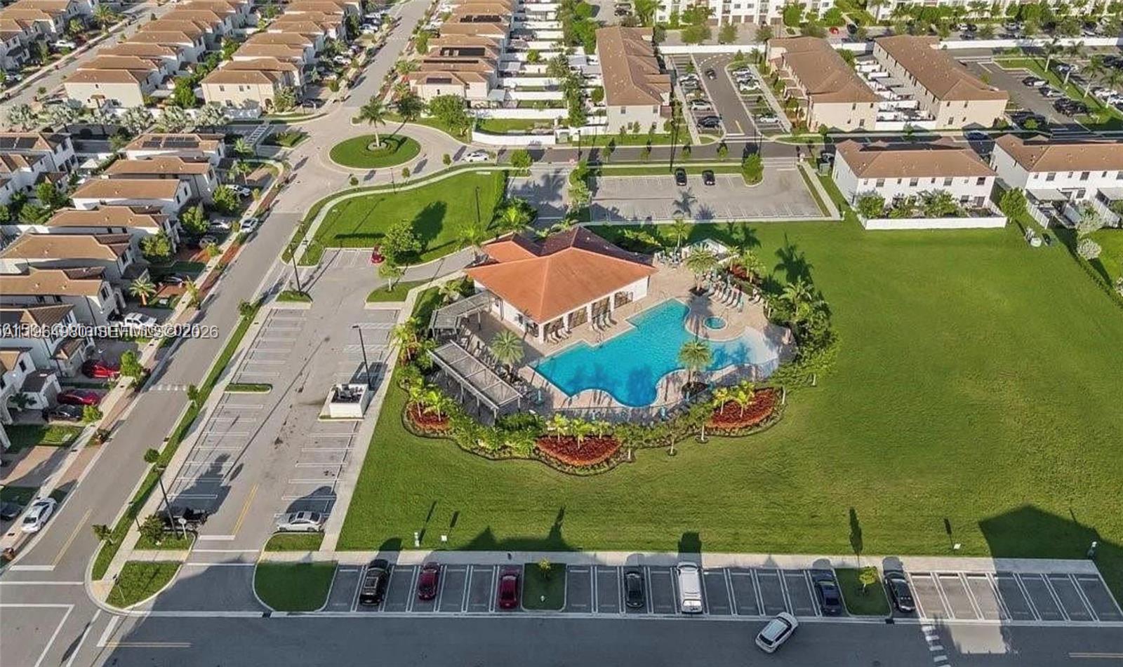 AQUABELLA NORTH REPLAT - Residential Lease