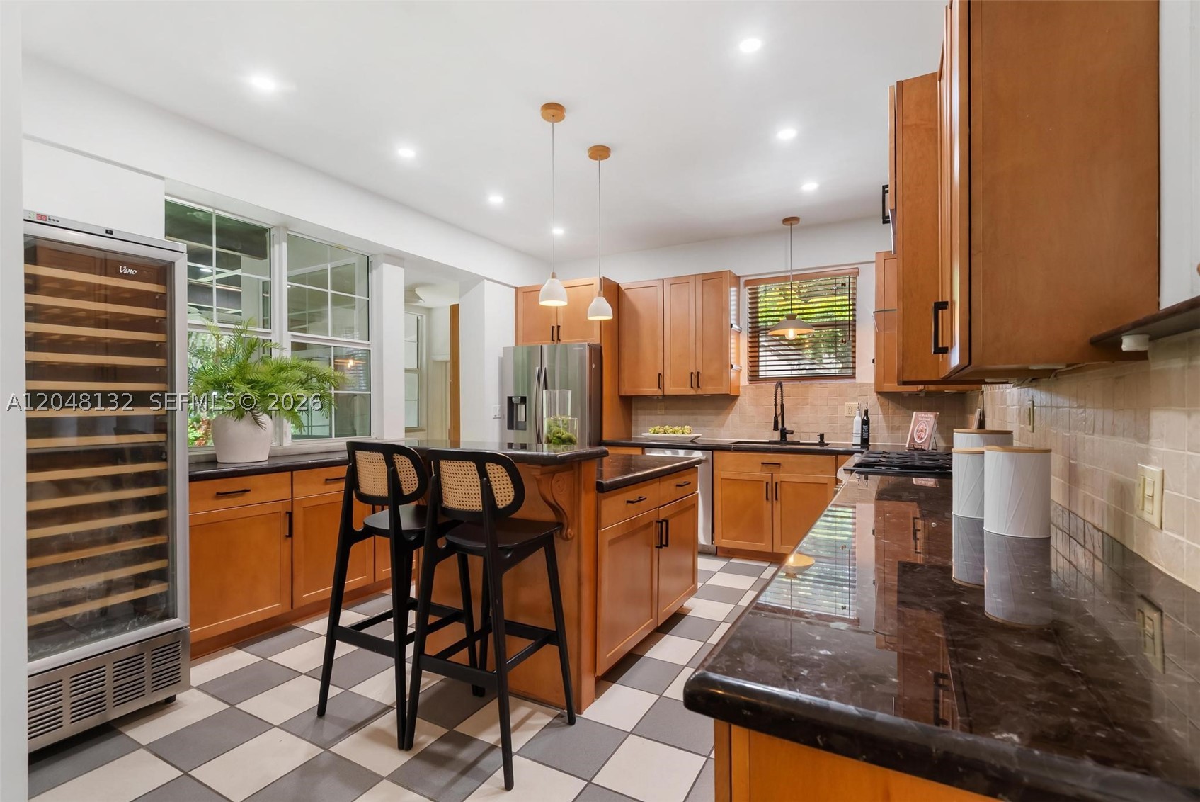 ¤GRIFFING BISCAYNE PARK ES - Residential