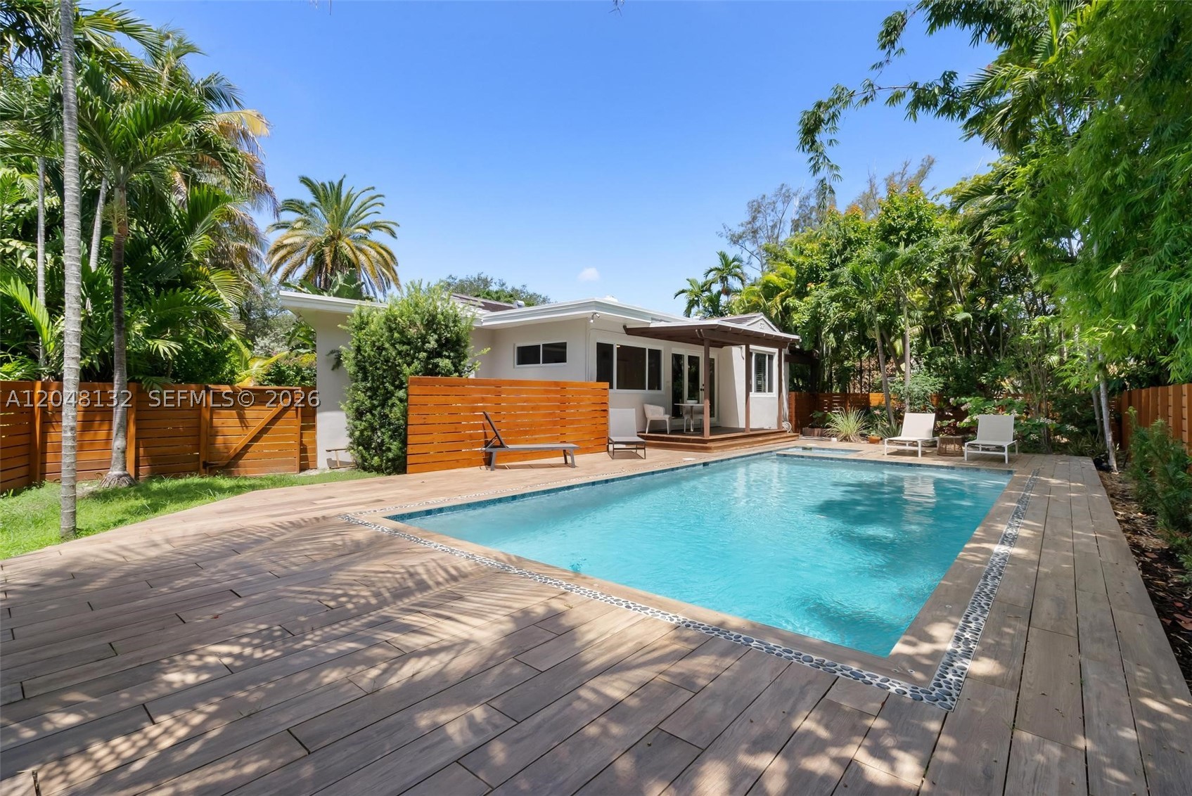 ¤GRIFFING BISCAYNE PARK ES - Residential