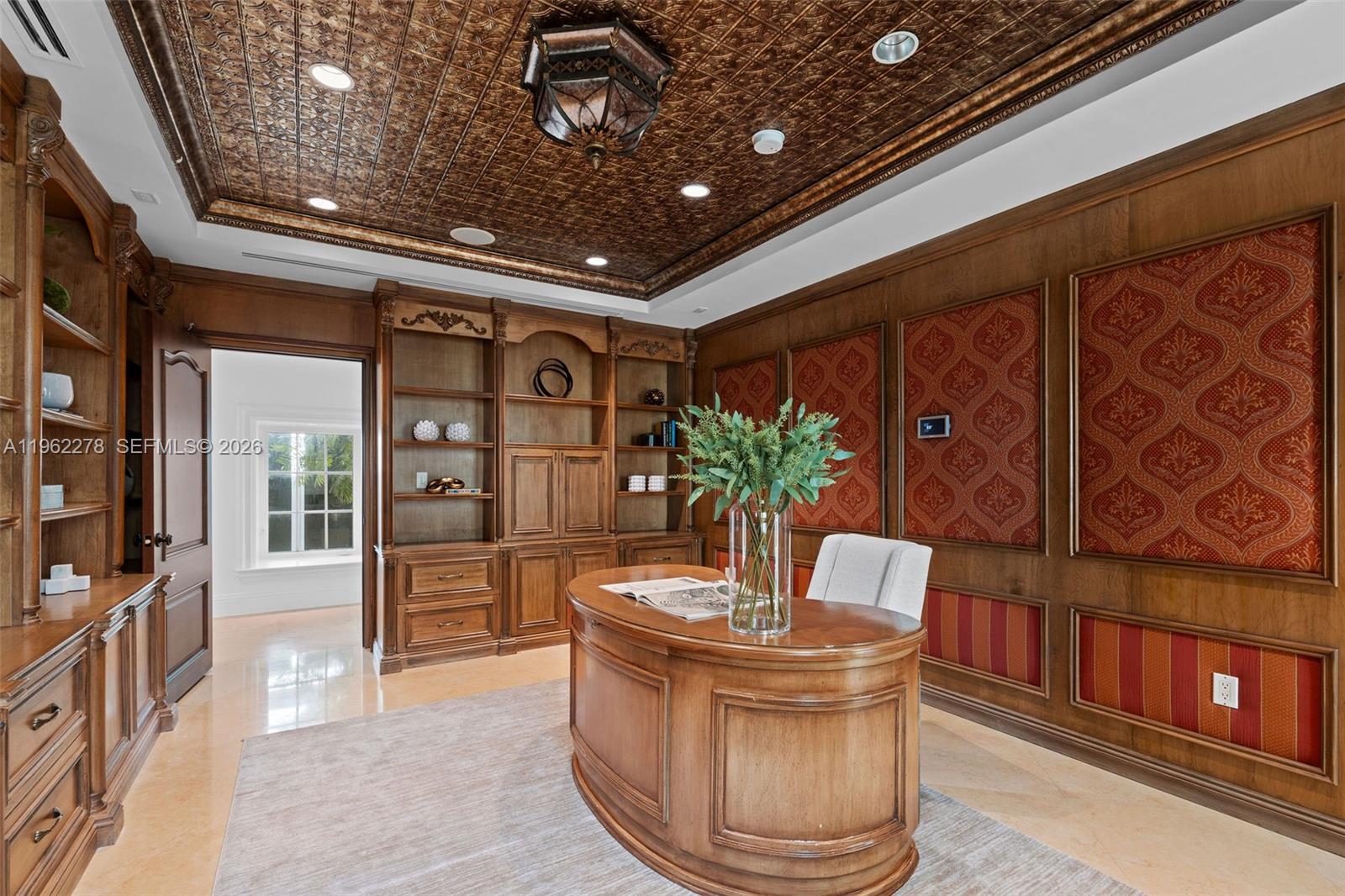 DEERING BAY VILLAS - Residential