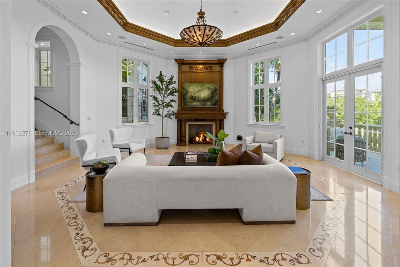DEERING BAY VILLAS - Residential