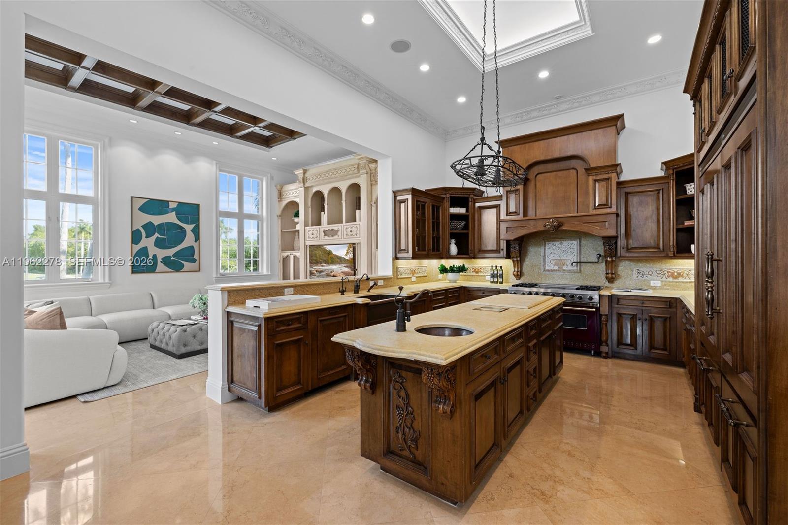 DEERING BAY VILLAS - Residential
