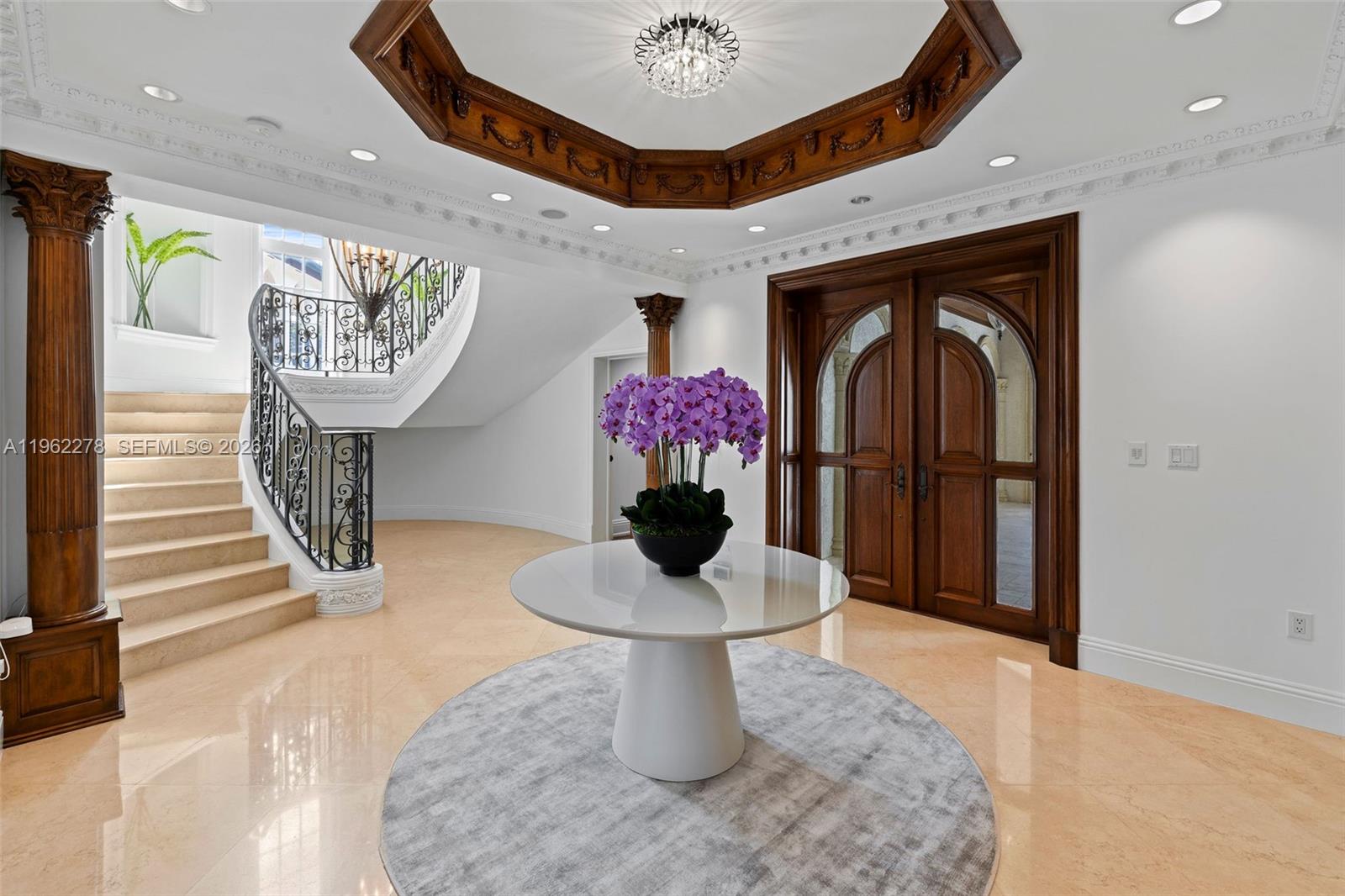 DEERING BAY VILLAS - Residential