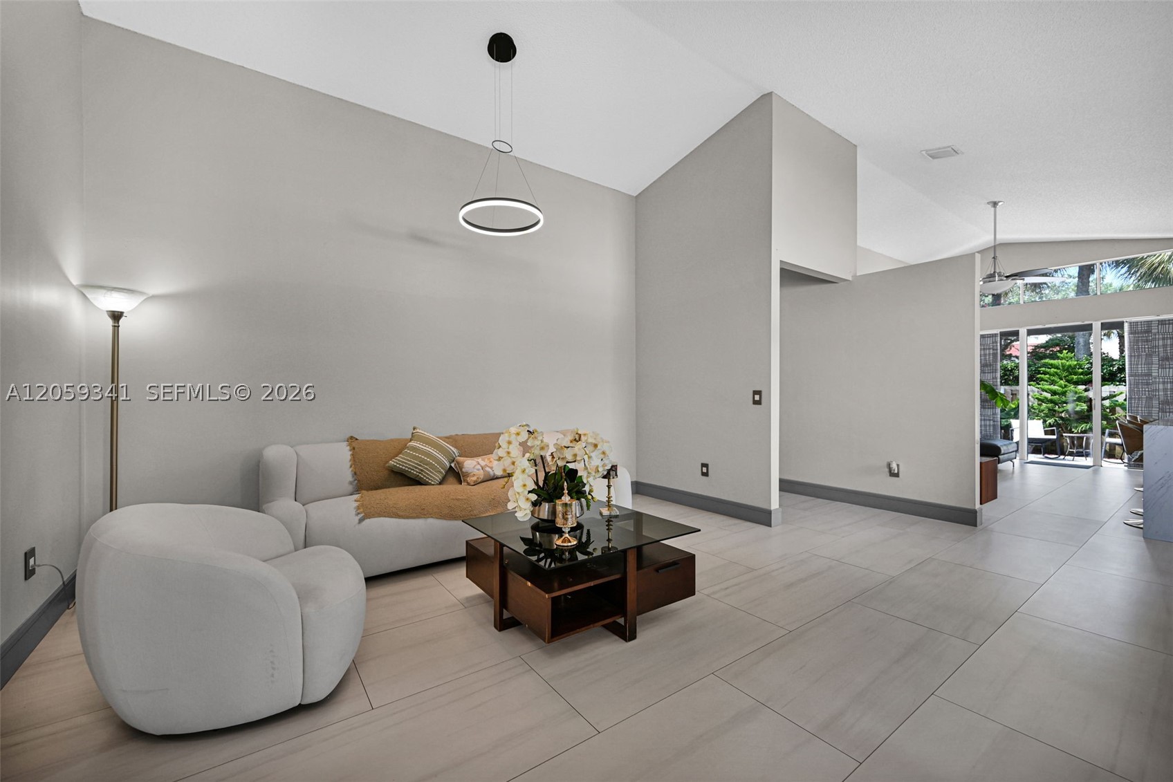 TOWNGATE - Residential