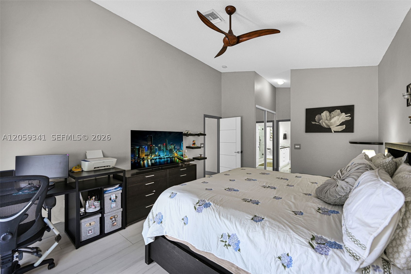 TOWNGATE - Residential