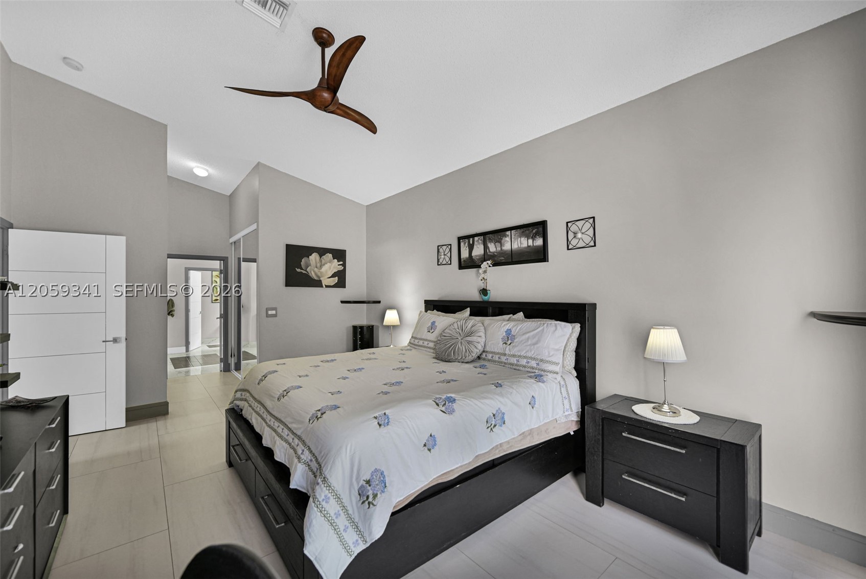 TOWNGATE - Residential