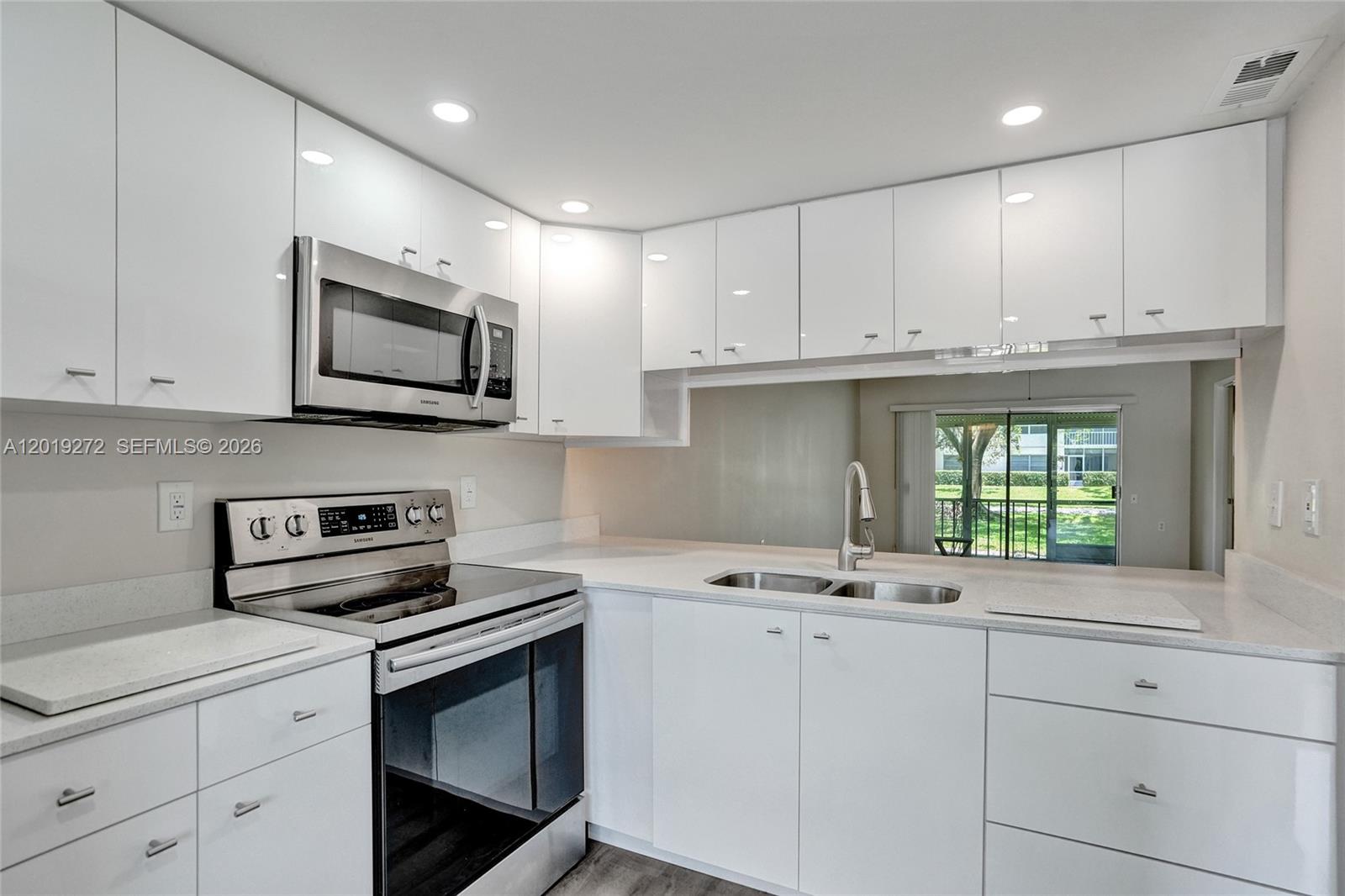 BAHAMA VILLAGE CONDO - Residential